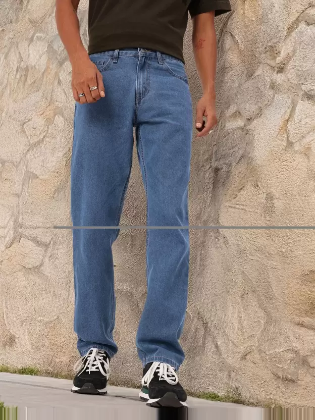 Men Straight Fit Mid Rise Blue Jeans